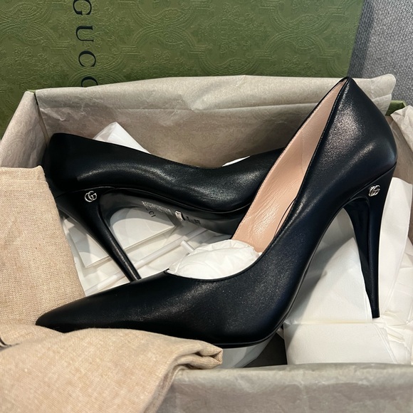 NEW Gucci GG Black Pointed-toe 105mm Leather Heel Pumps - Picture 1 of 8